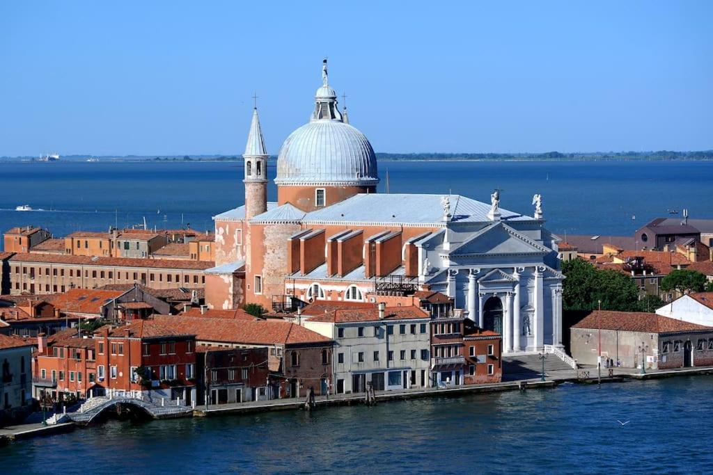 Apartamento Ca' Ferrando, Brand New Apartment, Experienced Host! Venecia