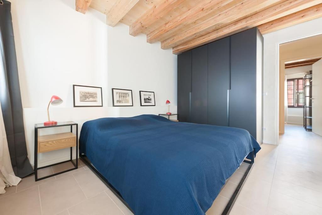 Ca' Ferrando, Brand New Apartment, Experienced Host! Apartamento